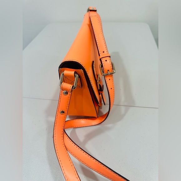 KATE SPADE‎ ESSEX SCOUT ORANGE LEATHER CAMBRIDGE SMALL CROSSBODY MESSENGER BAG - Picture 9 of 13